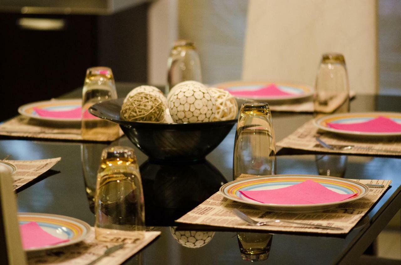 Mary'S Modern And Elegant Apartment كالامباكا المظهر الخارجي الصورة